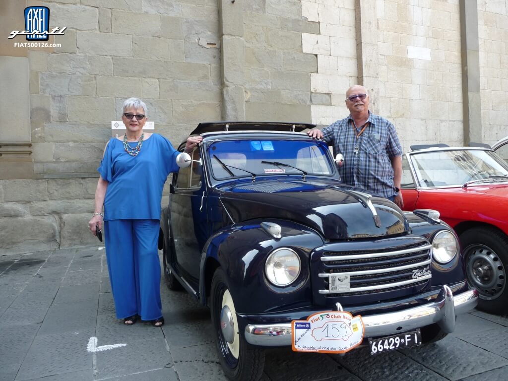 Das Treffen des Fiat 500 Club Italia in Pistoia