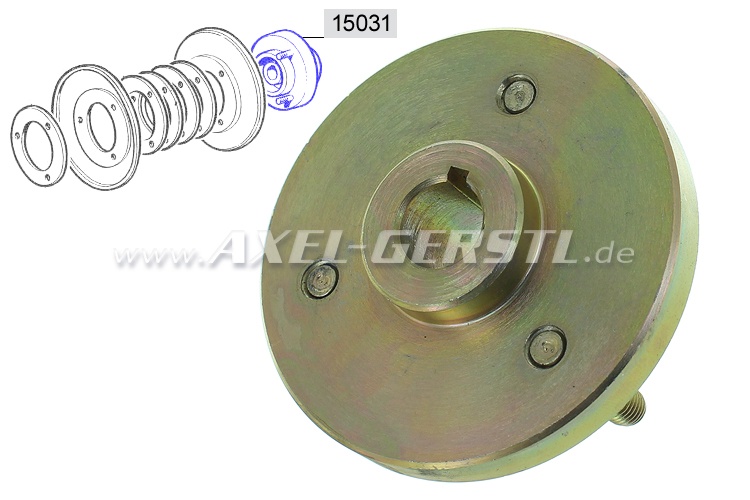 Hub for pulley with three bolts