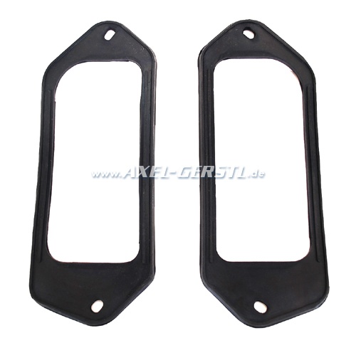 Rubber base for tail lamp (in pairs for left and right)